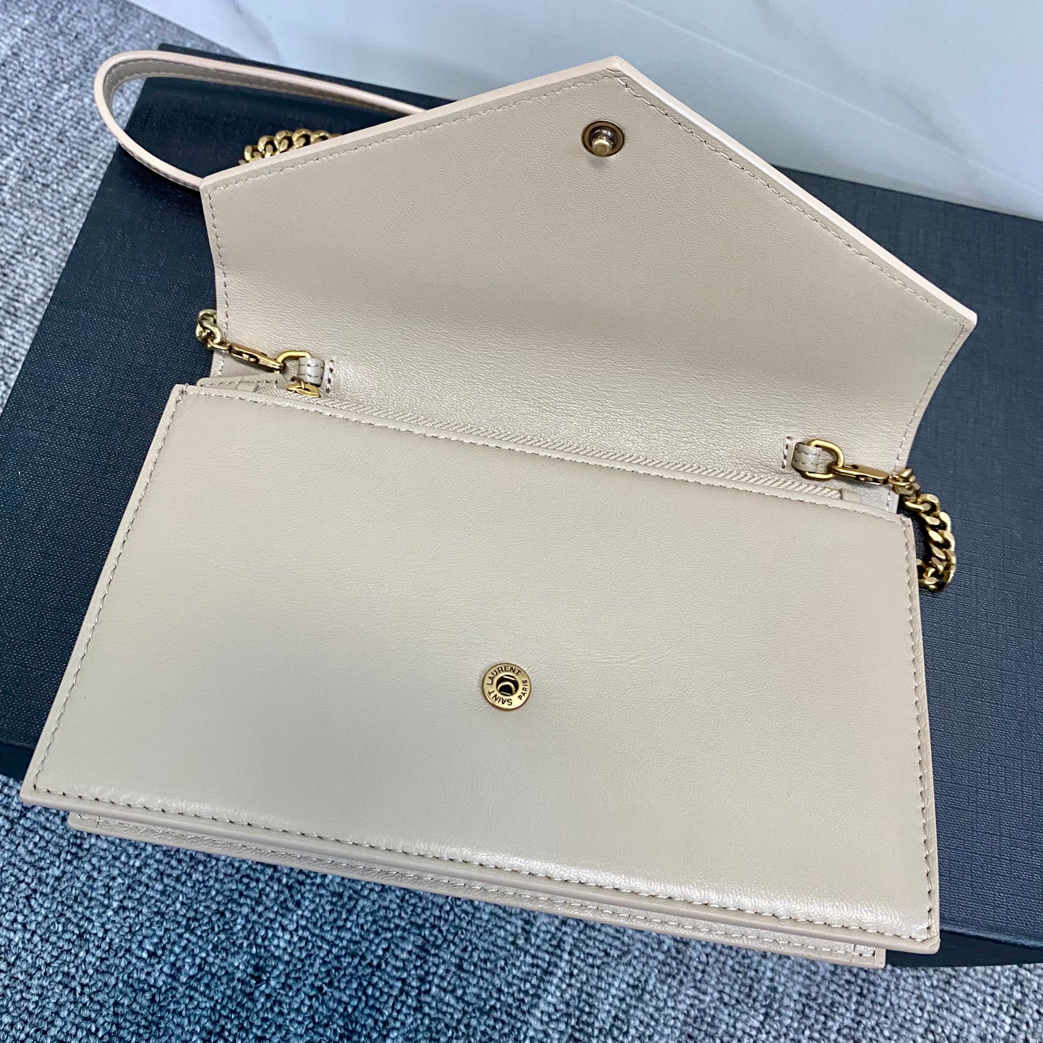 Bagsaaa Y51 Cassandra Shoulder Cream Bag - 19x12.5x3.5cm