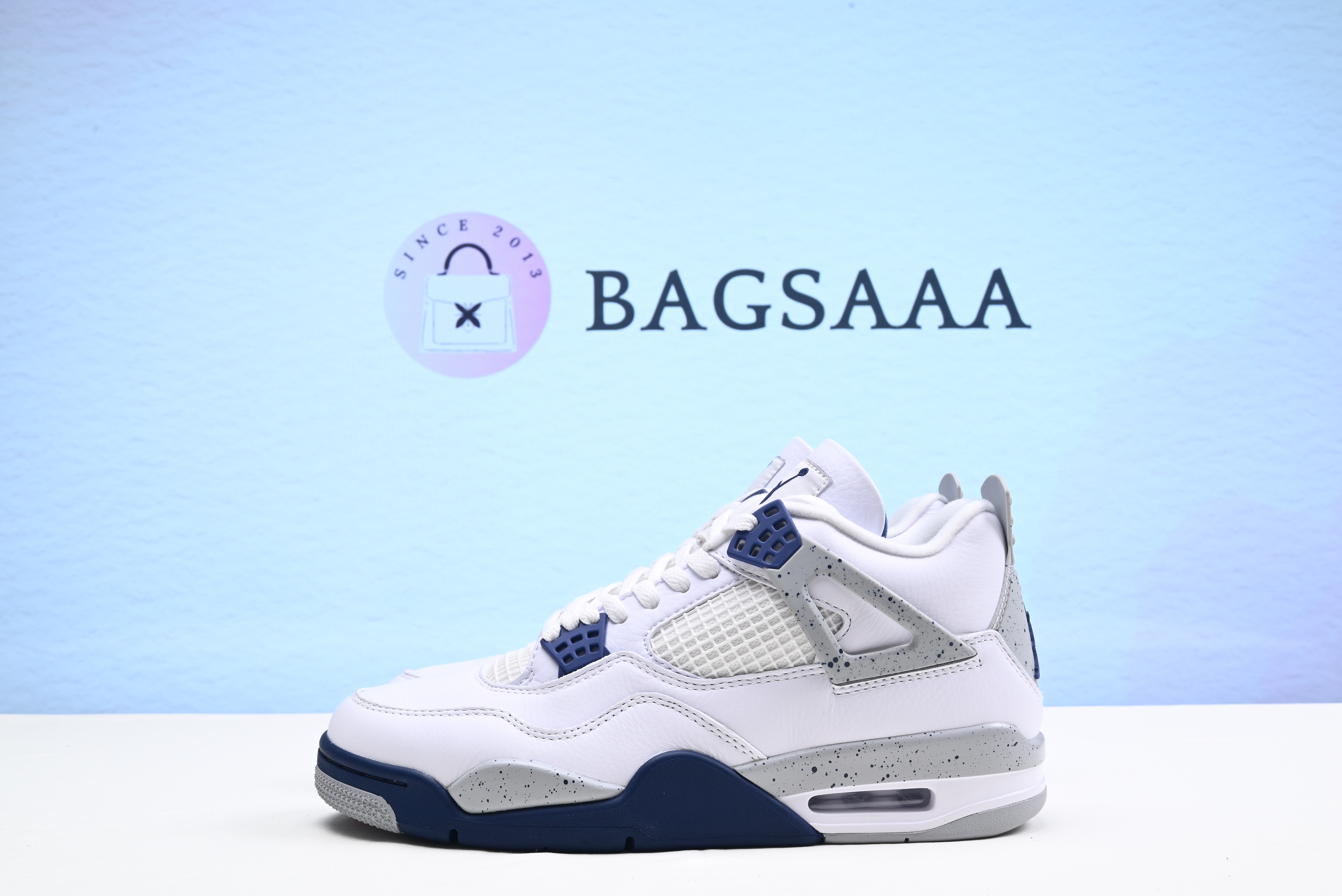 Jordan 4 Retro