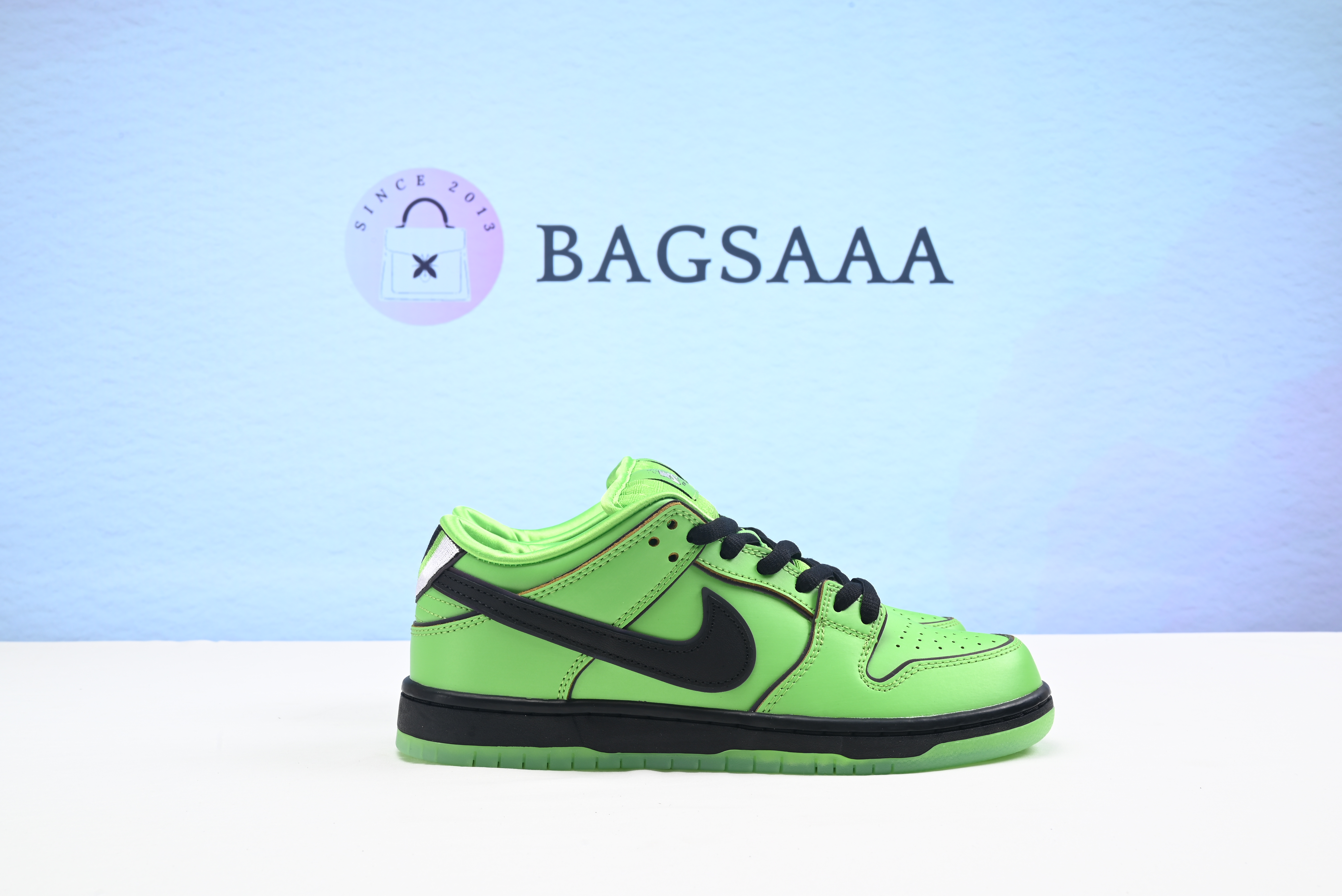 POWERPUFF GIRLS X NIKE SB DUNK LOW
