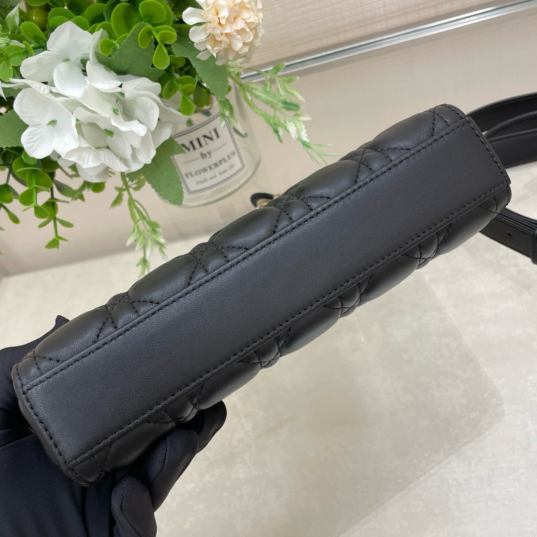 Bagsaaa D10r Lady D - Joy Small In Black Leather - 22x12x6 cm