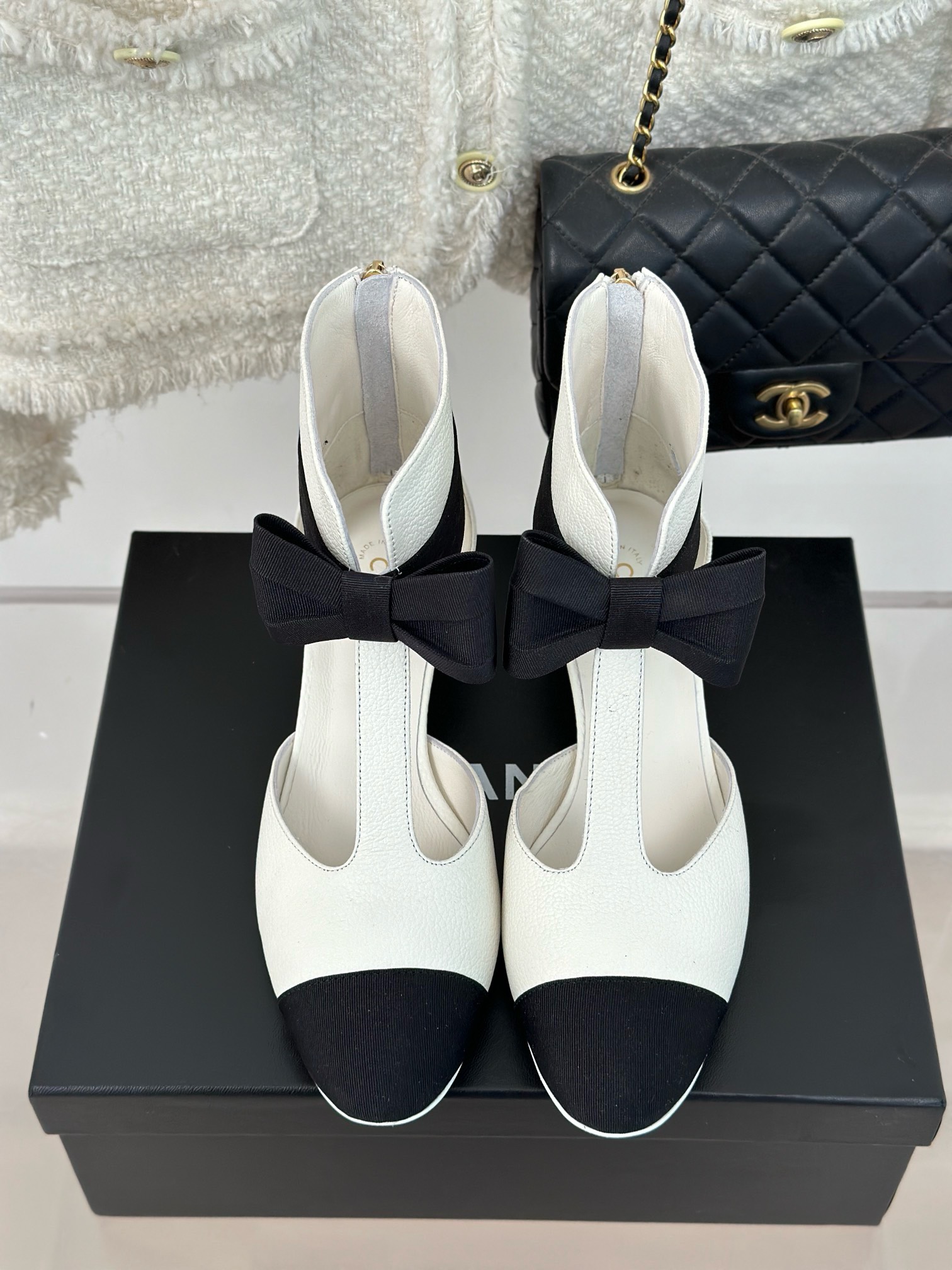 Bagsaaa Ch**el T-Strap Pumps
