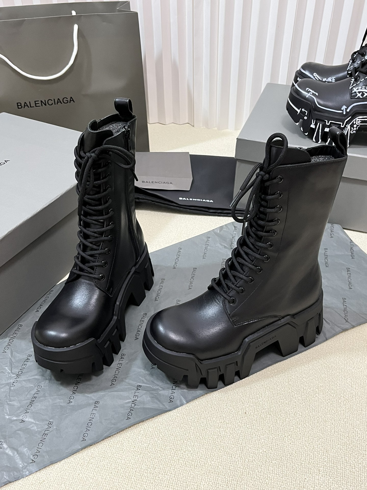 Bagsaaa Ba1en*iaga BULLDOZER lace-up boots