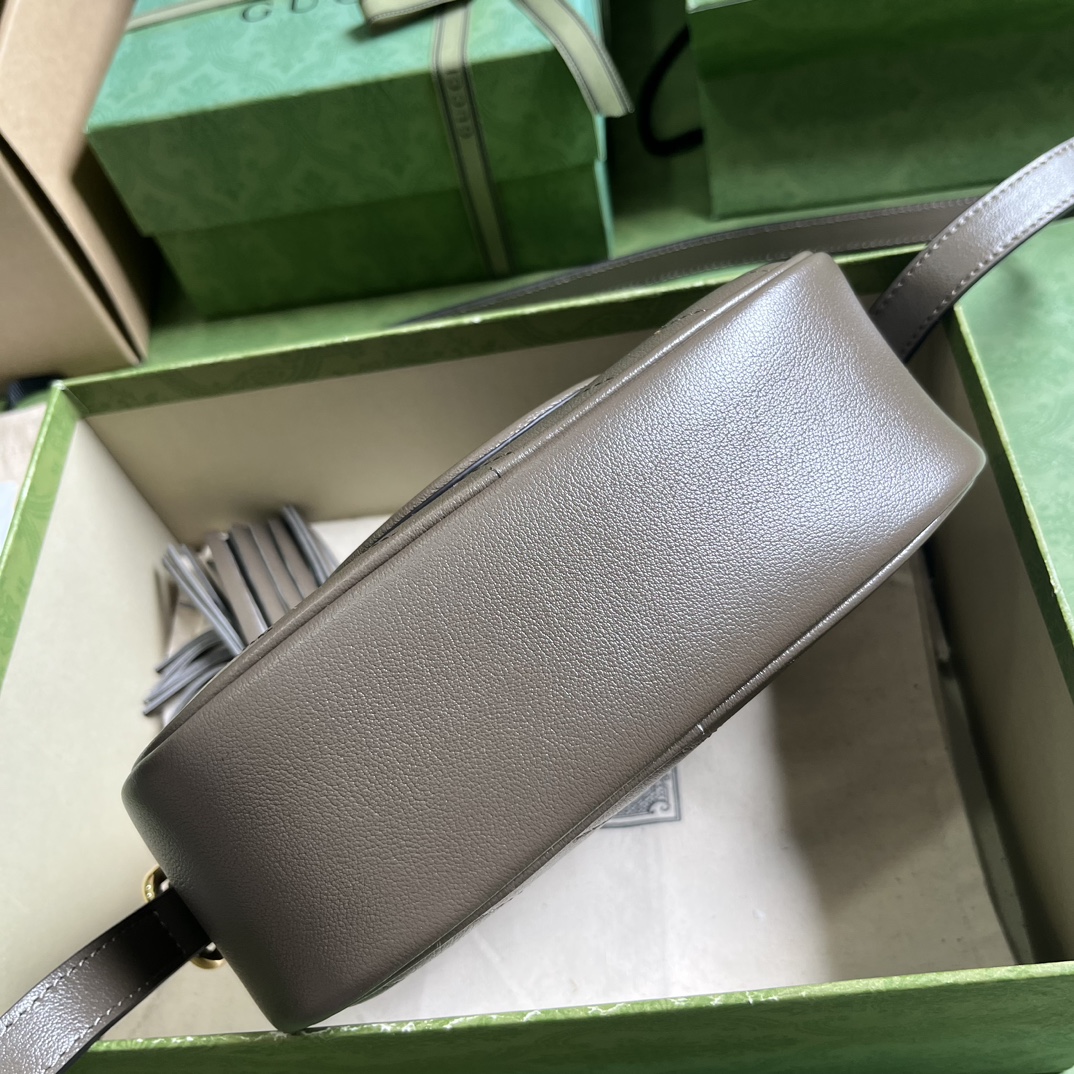Bagsaaa Gvc*1 Blondie Small Shoulder Bag 742360 Dark Gray - 21*15.5*5cm
