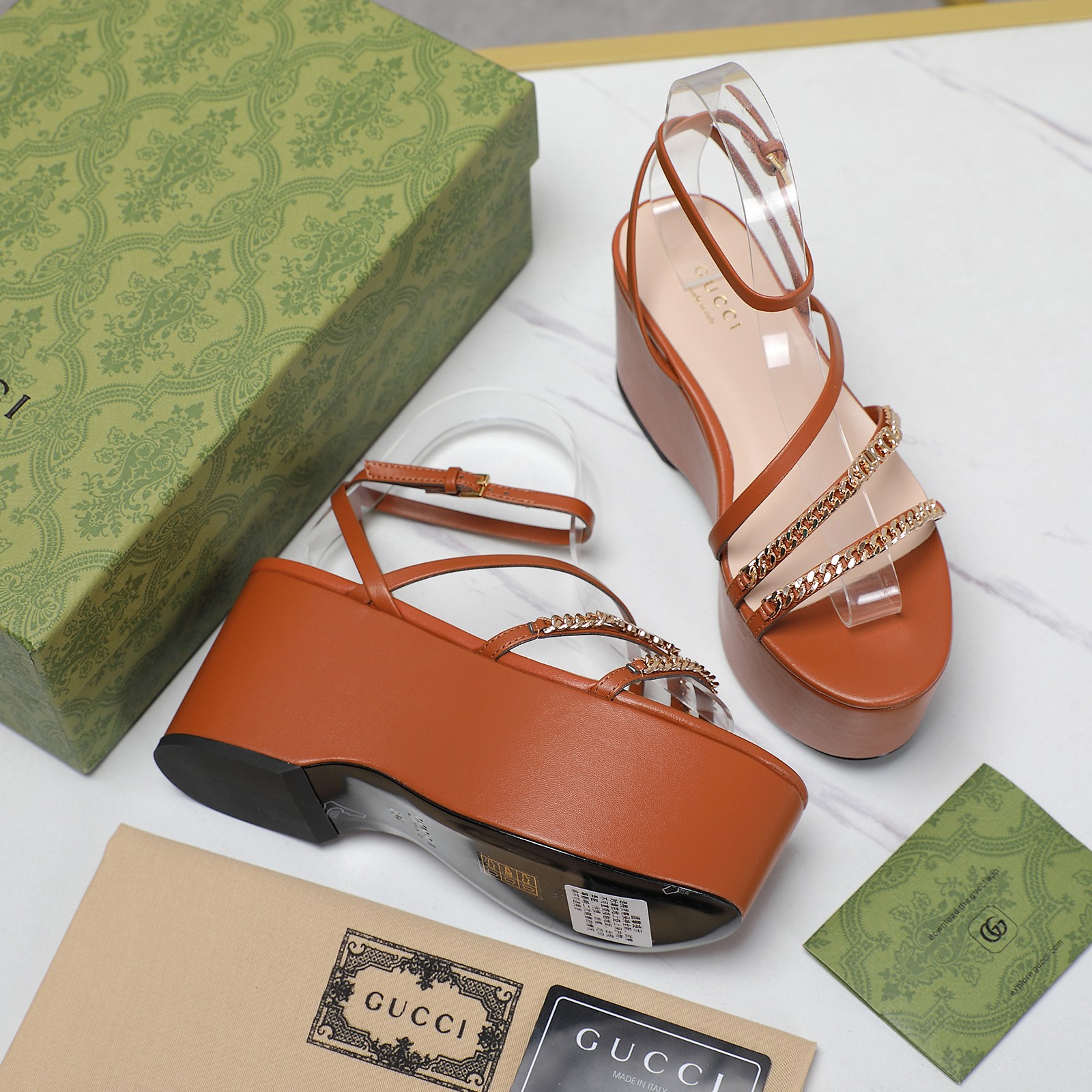 Bagsaaa Gvc*1 Signoria Flatform Sandal Brown 786596