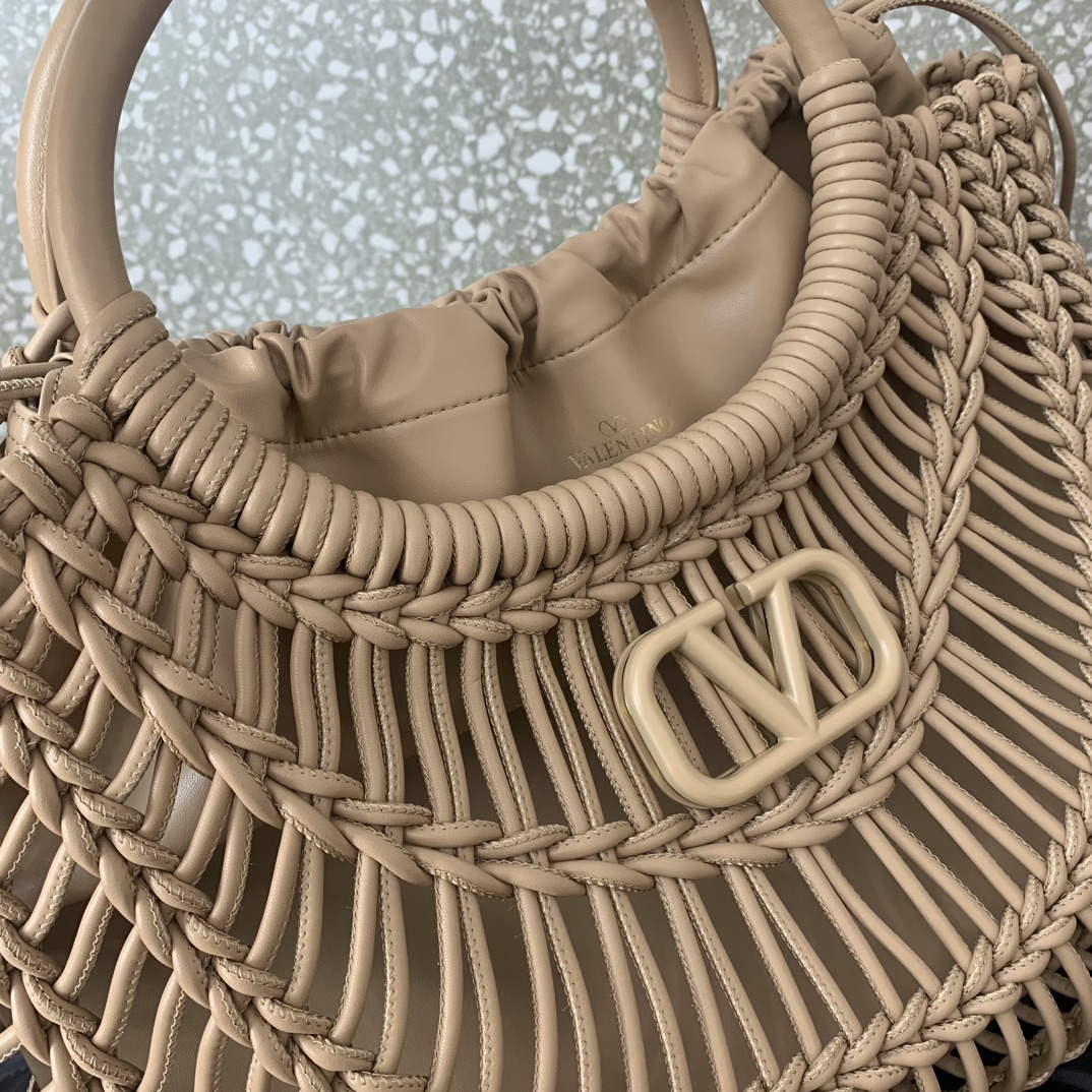 Bagsaaa Va1e*ntin0 Allknots Woven Leather Shopper Beige - 38x34x7 cm