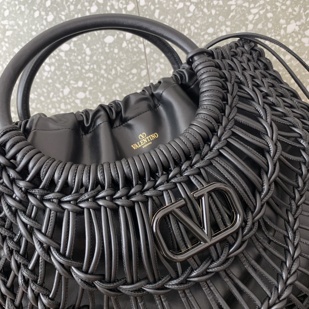 Bagsaaa Va1e*ntin0 Allknots Woven Leather Shopper Black - 38x34x7 cm