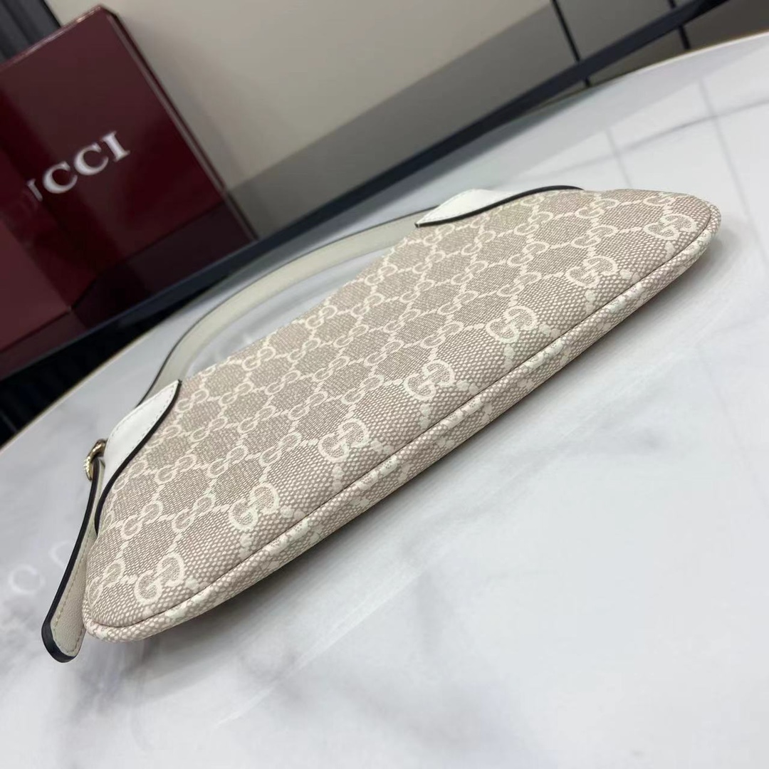Bagsaaa Gvc*1 GG Emblem S*per mini shoulder bag 820696 beige & white - 23 x 13 x 2cm