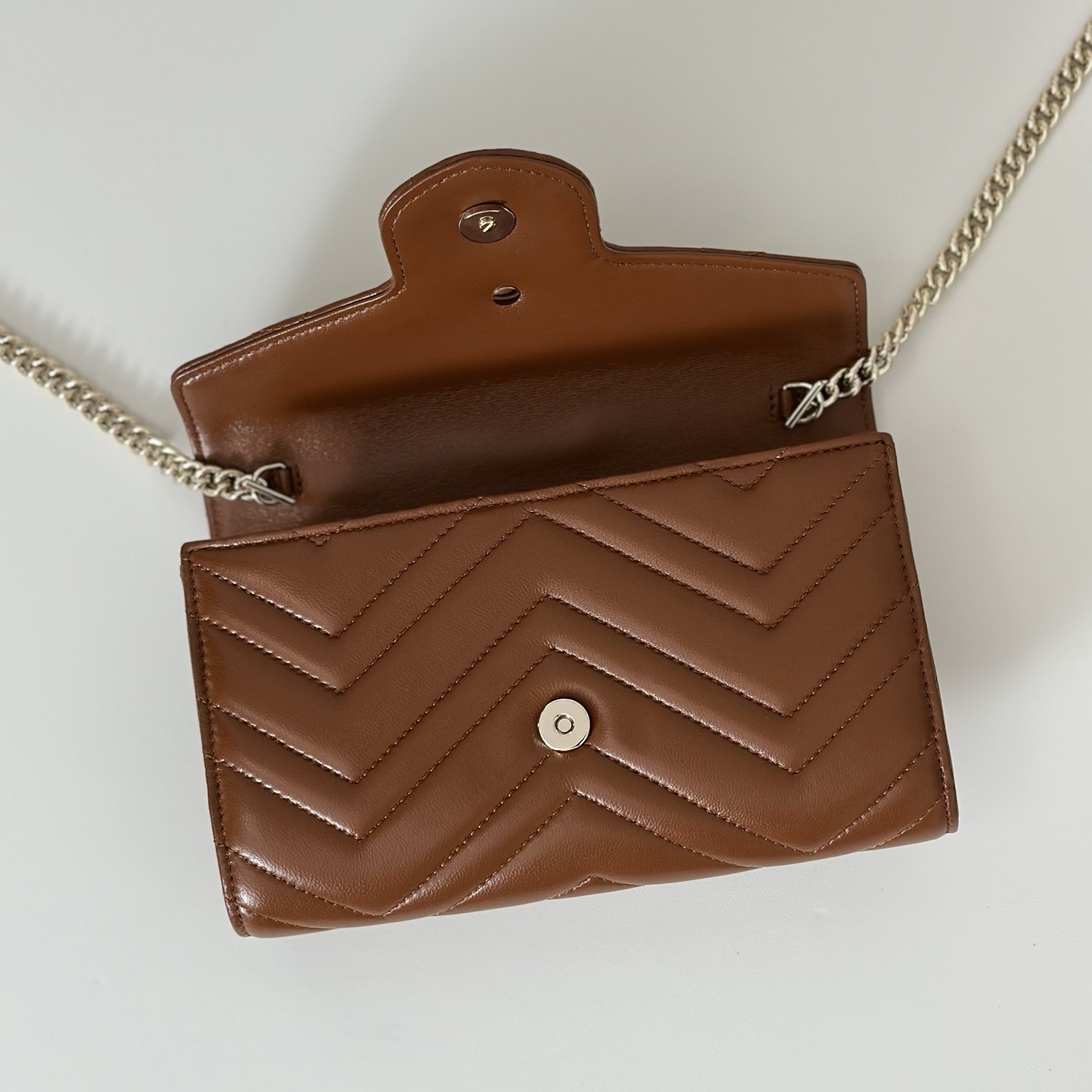 Bagsaaa Gvc*1 GG Marmont wallet on chain 837745 brown - 19.5cm