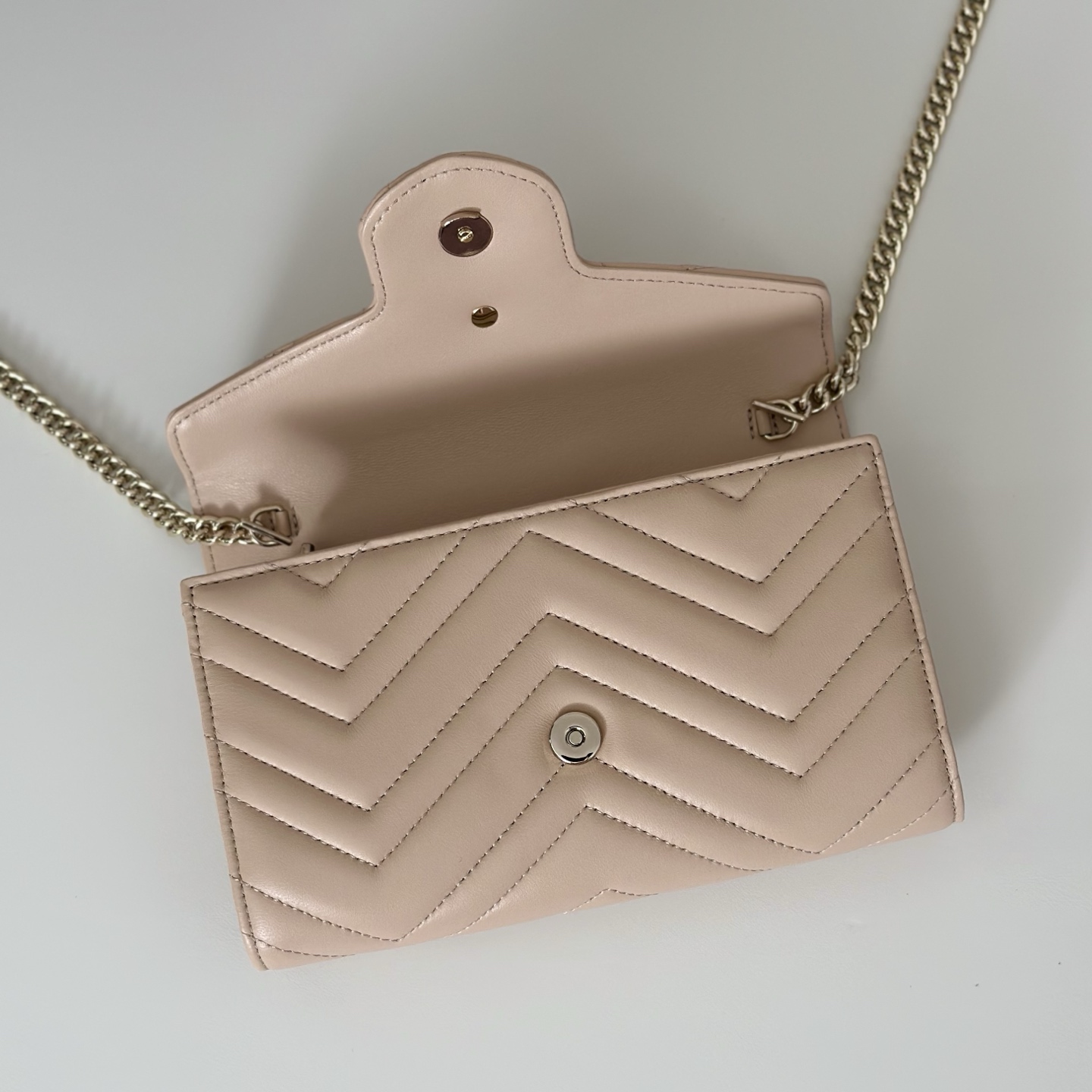 Bagsaaa Gvc*1 GG Marmont wallet on chain 837745 light pink - 19.5cm