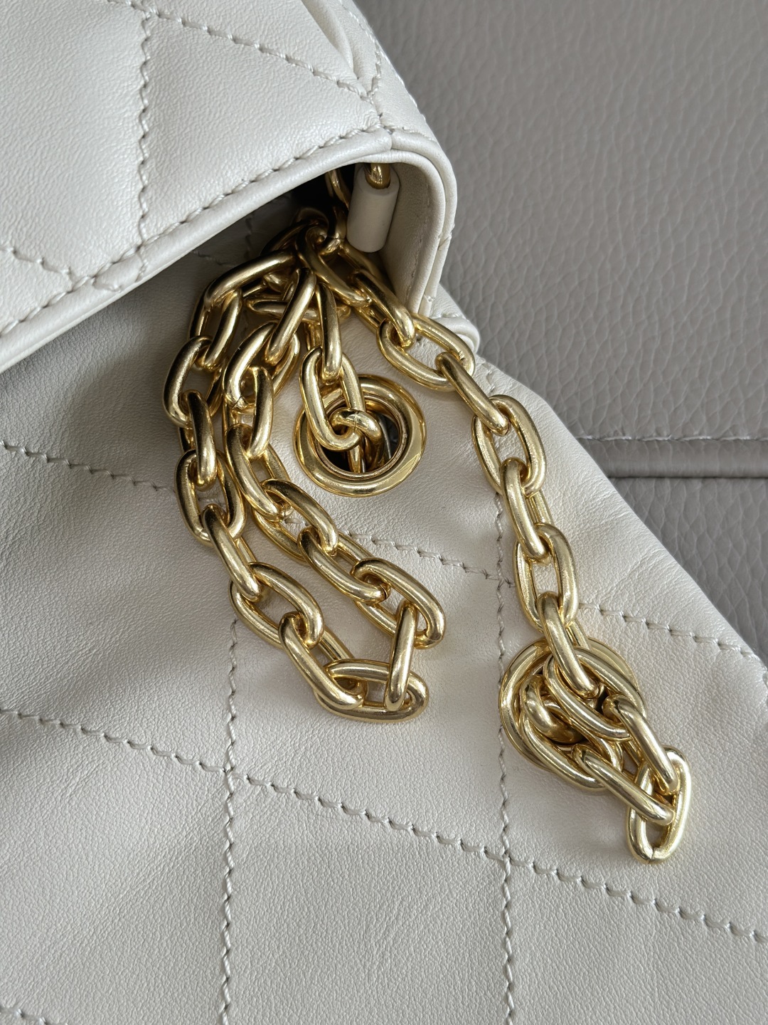 Bagsaaa Bv*b*rry Medium Strand Bag Cream - 27cm