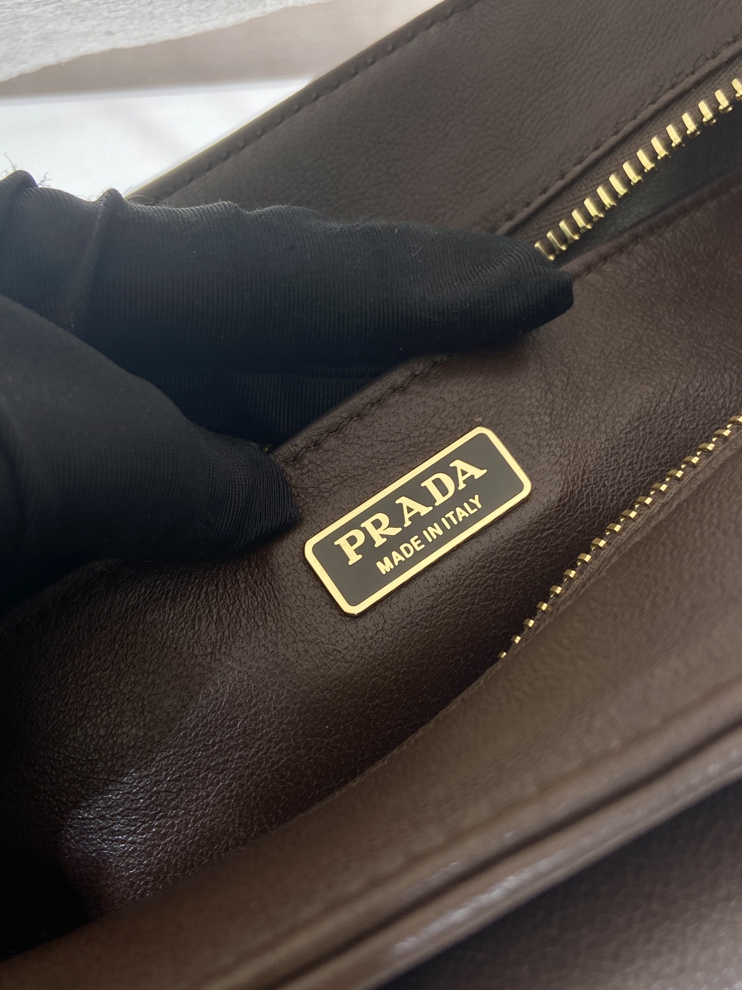 Bagsaaa Pra*a Explore medium nappa leather tote bag 1BG596 Sienna - 31cm